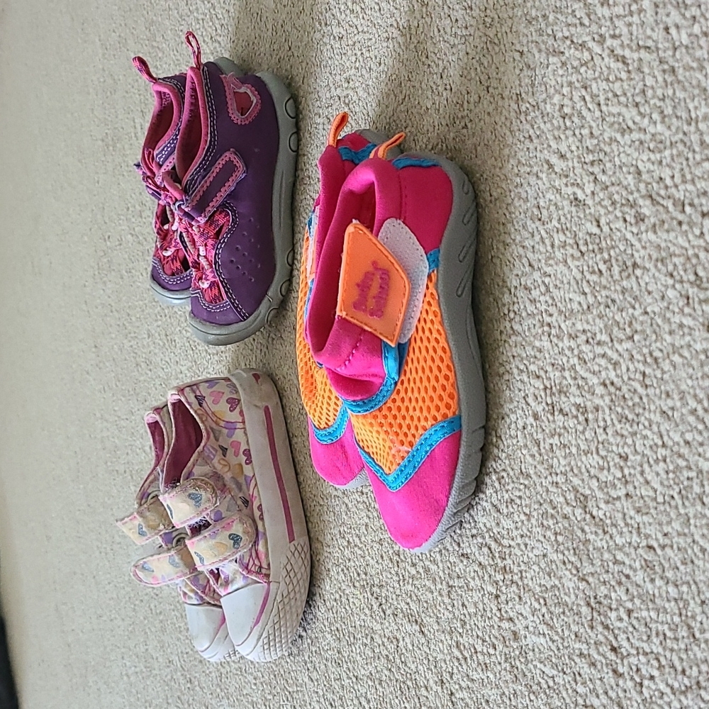 Lot of toddler shoes